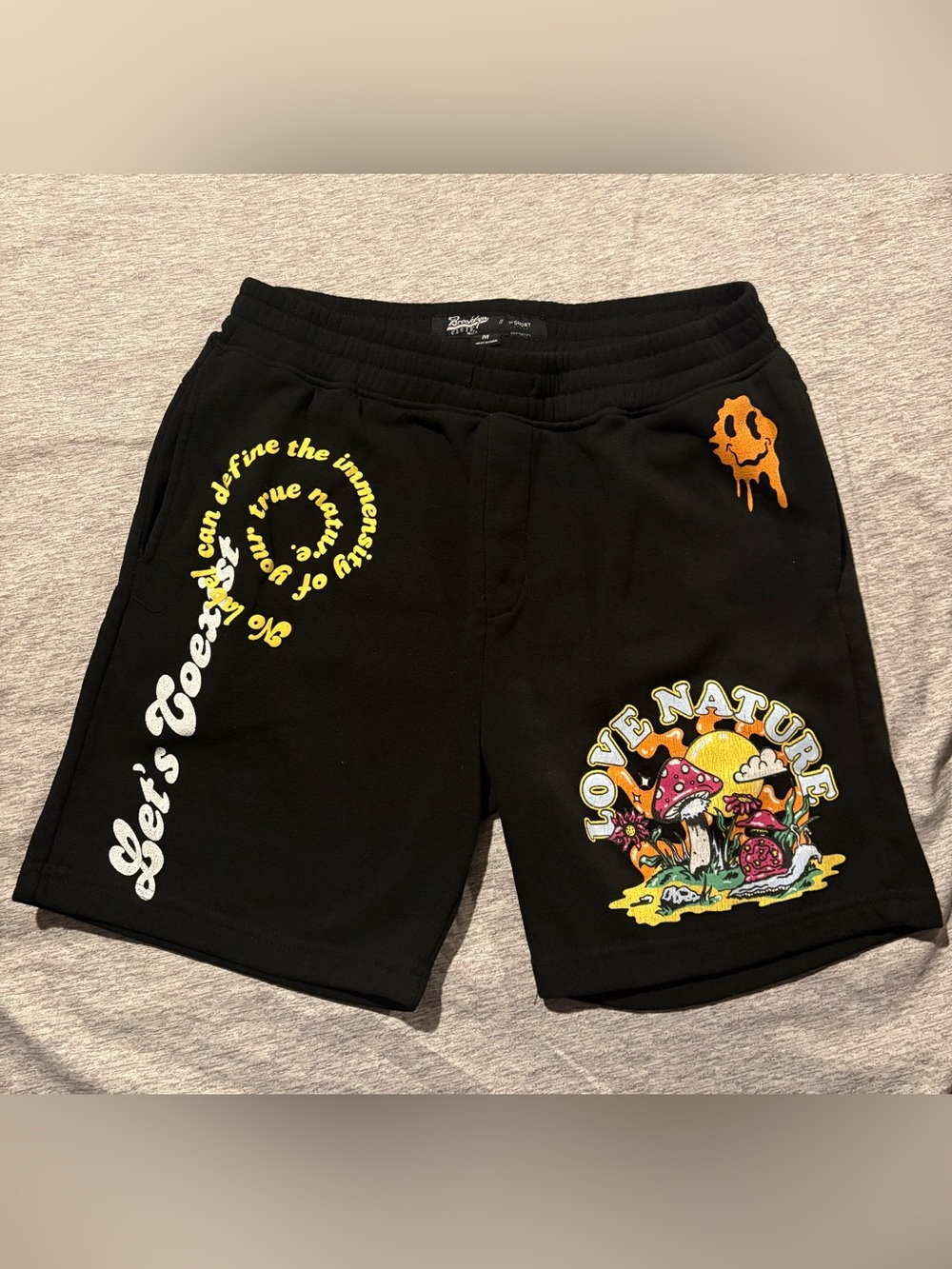 Brooklyn Cloth Black Mushroom Graphic Sweat Shorts M Psychedelic Y2K